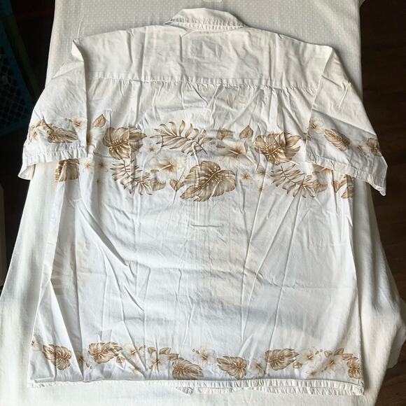 JC Hawaii  Men’s Short Sleeve Button Down Shirt size M, Floral White - Picture 7 of 7